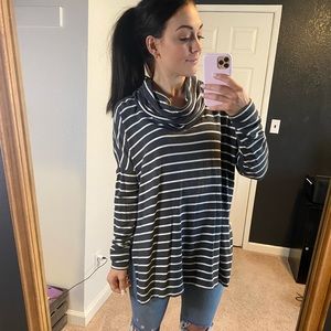 *bundle 5 for $30* Loft Cowl Neck Sweater